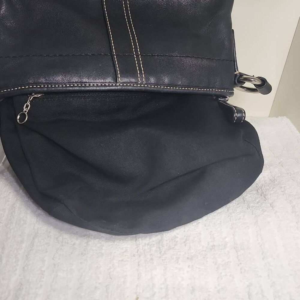 Vintage Coach Soho Small Off Black Leather Crossbody Bag Y2K Era - Picture 9 of 10